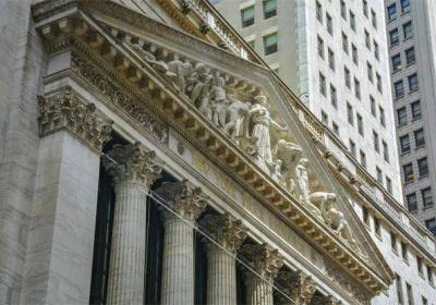 哪家商业银行提供的金融产品种类更丰富多样