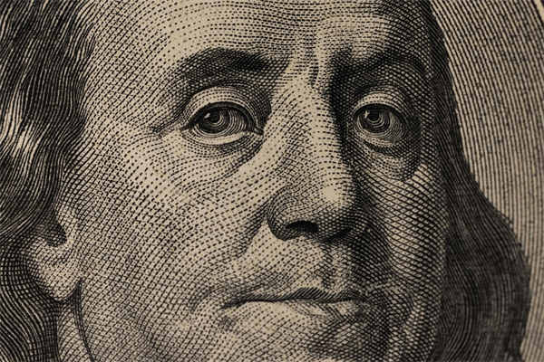 公积金多久提取划算